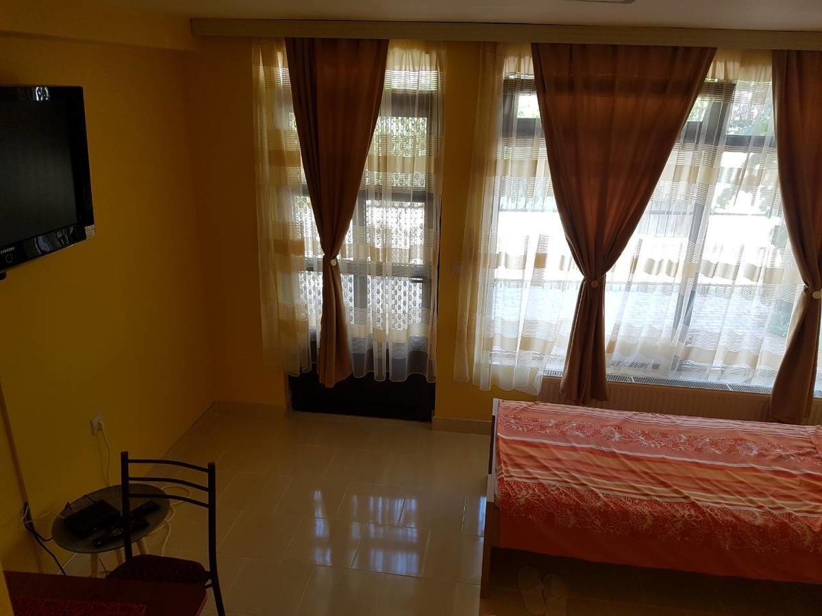 Guest House Ohrid Trpeski Экстерьер фото